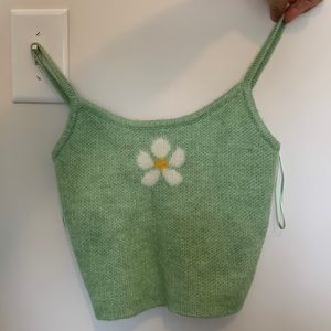 Cute flower top